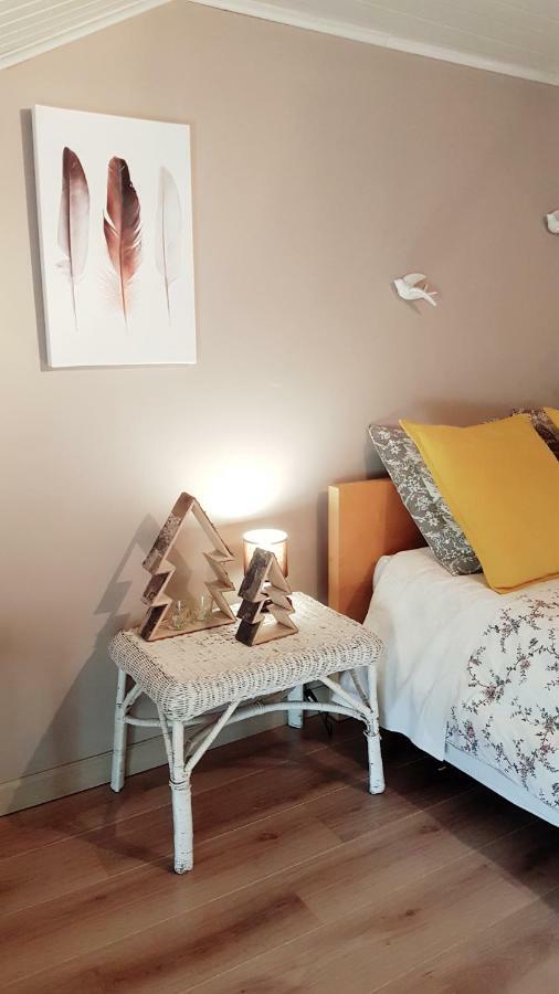 La Taniere Douce Bed & Breakfast Soulaucourt-sur-Mouzon Eksteriør bilde